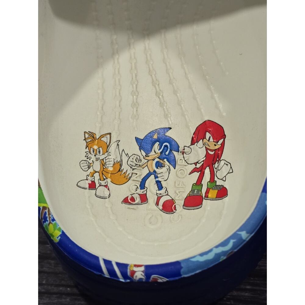 Crocs Sonic the Hedgehog Kids Blue Classic Clogs Jibbitz Charms Childs Size 12 - Picture 7 of 8